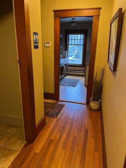 More Photos Of 388 Nashua St, Milford Specialty For Lease