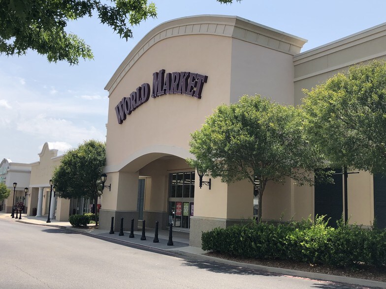 More Photos Of 10200 Eastern Shore Blvd, Spanish Fort Unknown For Lease