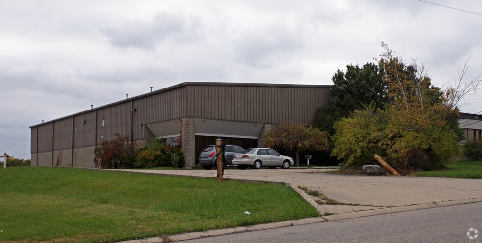 More Photos Of 9668 Inter Ocean Dr, Cincinnati Warehouse For Sale