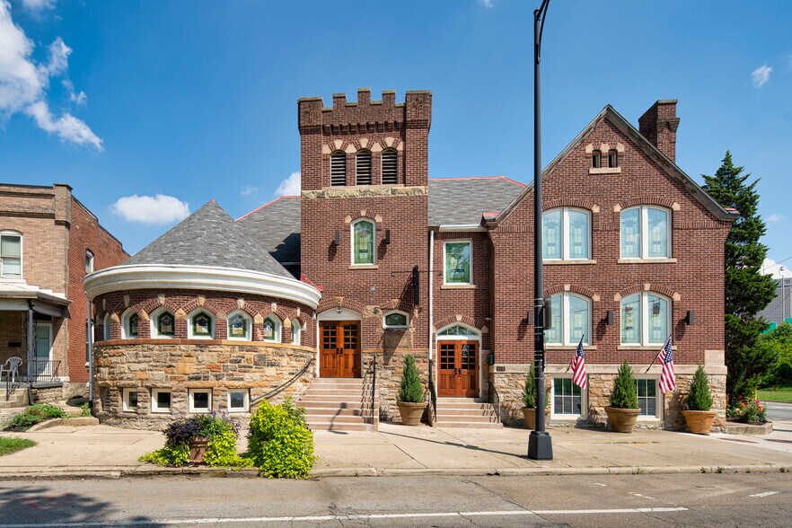 More Photos Of 618 Neil Ave, Columbus Religious Facility For Sale