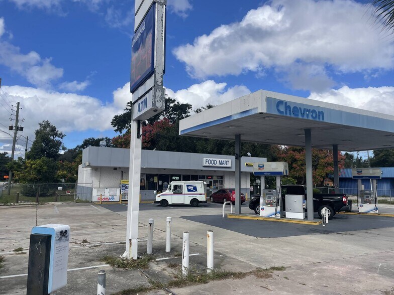 More Photos Of , Orlando General Retail For Sale