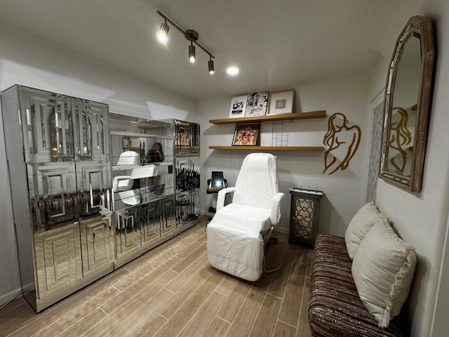 More Photos Of 503 N Alma School Rd, Mesa Freestanding For Sale