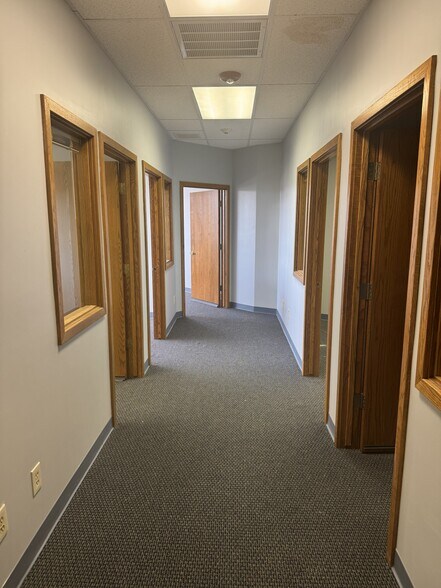 More Photos Of 8989 N Port Washington Rd, Bayside Office For Lease