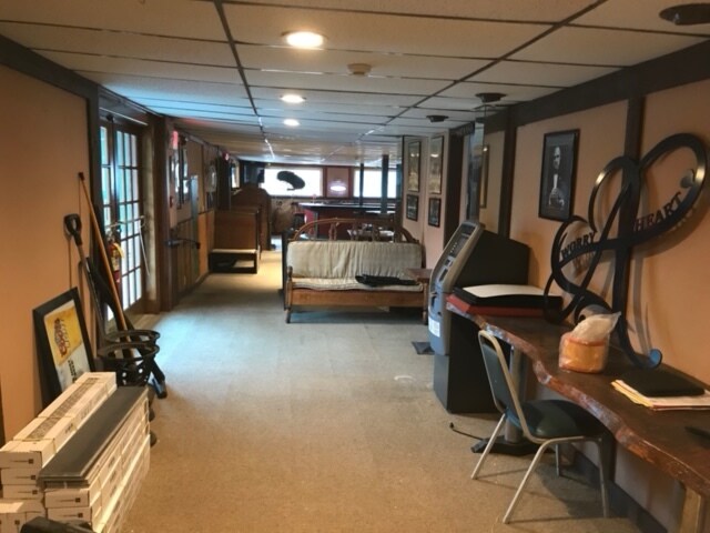 More Photos Of 188 Lafayette Rd, Salisbury Restaurant For Sale