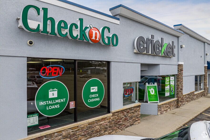 More Photos Of 2501-2551 8th St S, Wisconsin Rapids Unknown For Lease