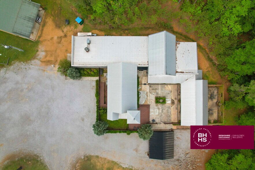 More Photos Of 3135 US-51 Hwy, Summit Specialty For Sale