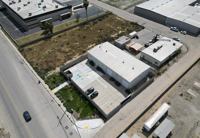 More Photos Of 1061 S Derby St, Arvin Warehouse For Sale