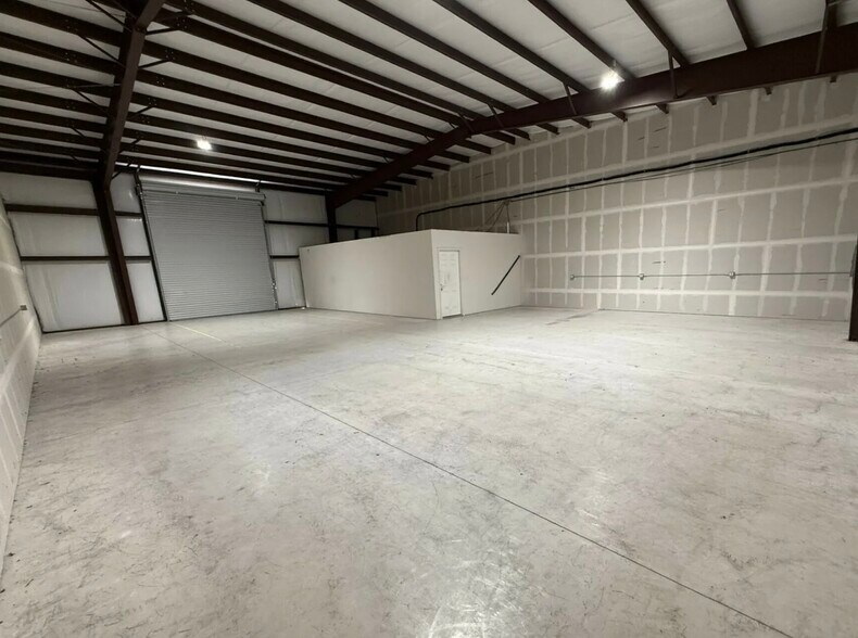 More Photos Of , Seguin Industrial For Sale