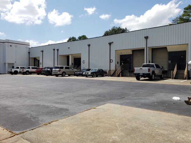 More Photos Of 495 Circle 85, College Park Office For Lease