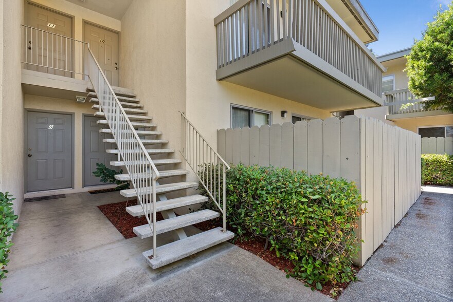 More Photos Of 3515 Chestnut Ave, Concord Apartments For Sale