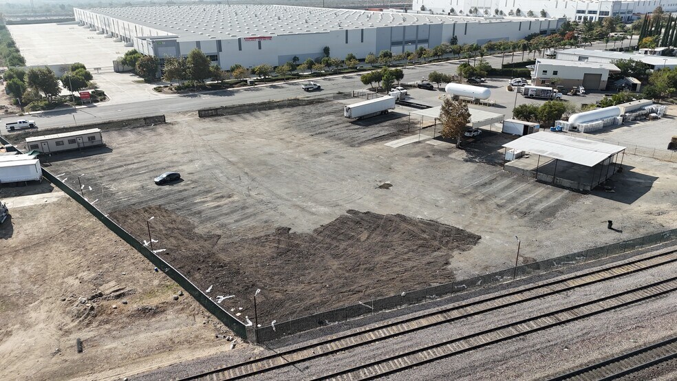 More Photos Of 19800 Cajon blvd, San Bernardino Land For Lease