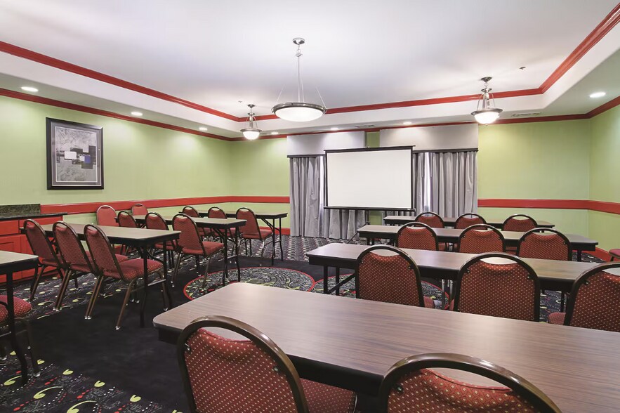 More Photos Of 1000 Dowdy Ferry Rd, Hutchins Hotel For Sale