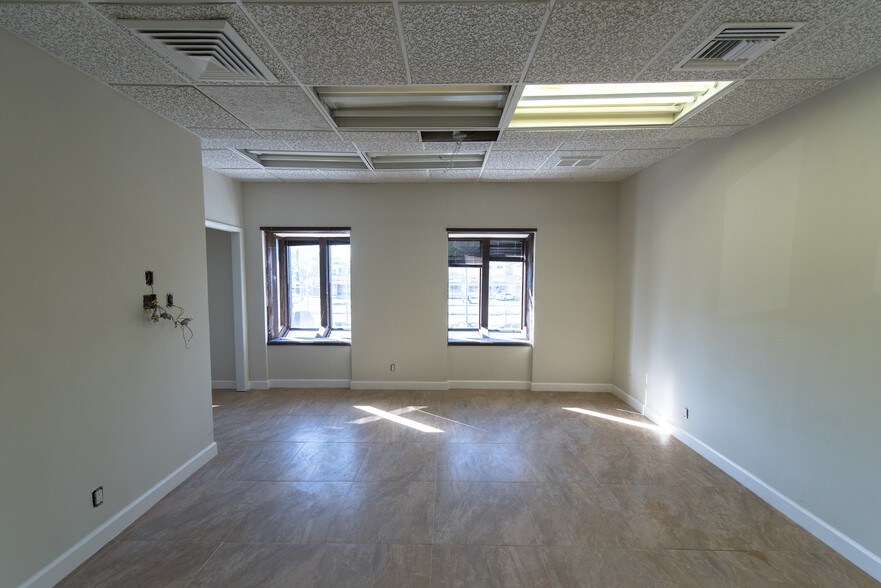 More Photos Of 3035 E Commercial Blvd, Fort Lauderdale Medical For Sale