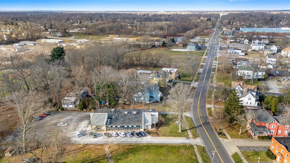 More Photos Of 661 Mahoning Ave NW, Warren Medical For Lease