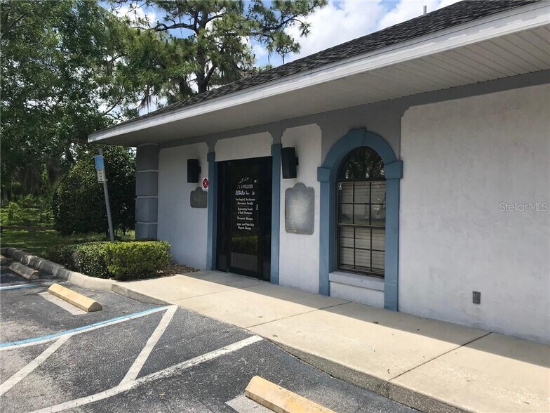 More Photos Of 918 Rolling Acres Rd, Lady Lake Medical For Lease