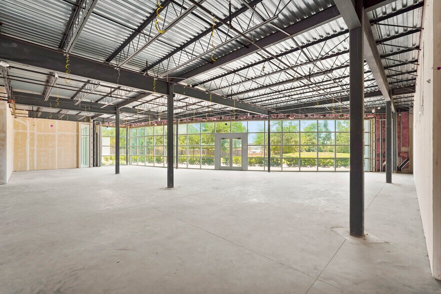 More Photos Of 1140 Enclave Pky, Houston Medical For Sale