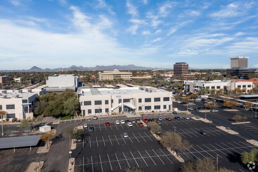 More Photos Of 5431 E Williams Blvd, Tucson Office For Lease
