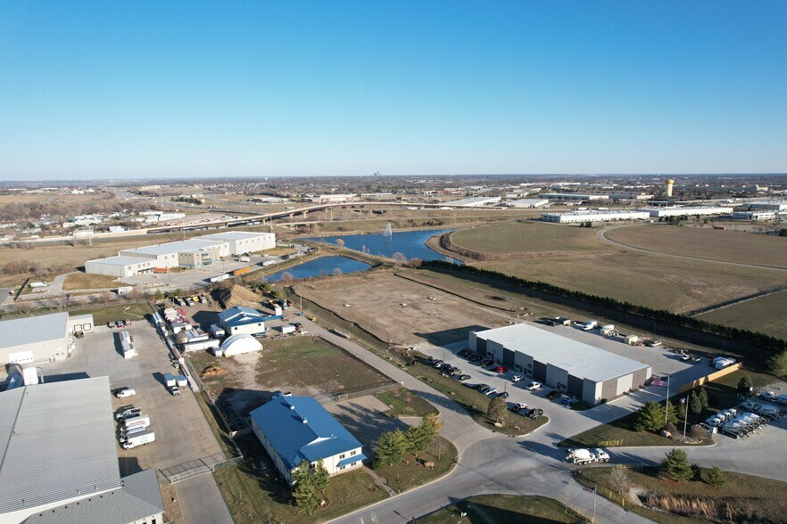 More Photos Of 4405 SE Beisser Dr, Grimes Industrial For Sale