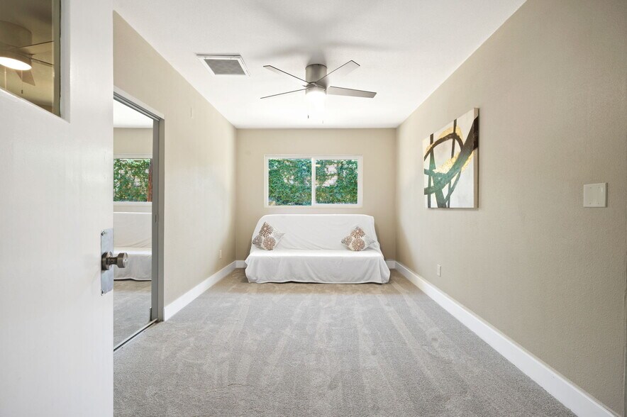 More Photos Of 5905 Old Wheeler Rd, La Verne Assisted Living For Sale