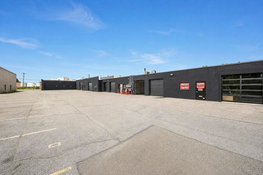 More Photos Of 32 Allen Blvd, Farmingdale Warehouse For Sale
