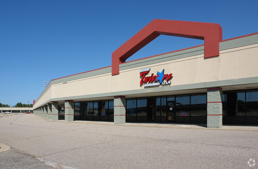 More Photos Of 1161 E Clark Rd, Dewitt Unknown For Lease