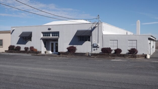 Primary Photo Of 708 E Penn St, Moses Lake Flex For Sale