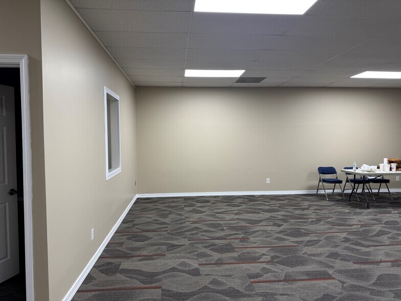 More Photos Of 1142 W US Highway 64, Murphy General Retail For Sale