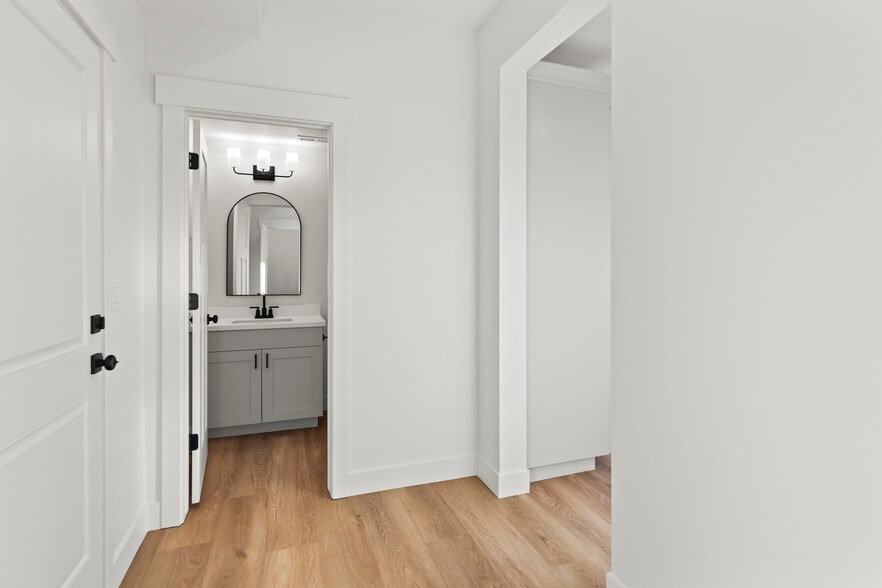 More Photos Of 39 N 200 E, Richfield Multifamily For Sale