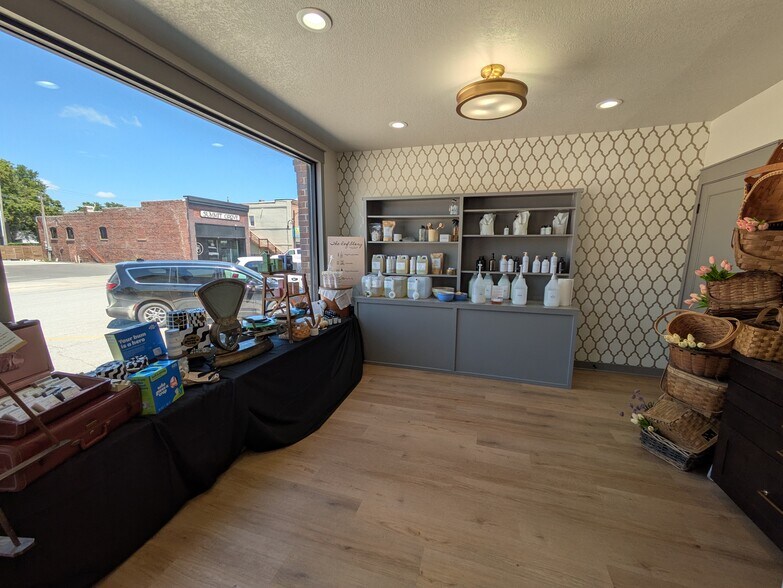 More Photos Of 106 NE 2nd St, Stuart General Retail For Sale
