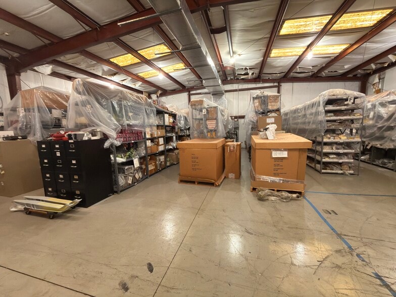 More Photos Of 109 Commerce Way, Sanford Warehouse For Sale