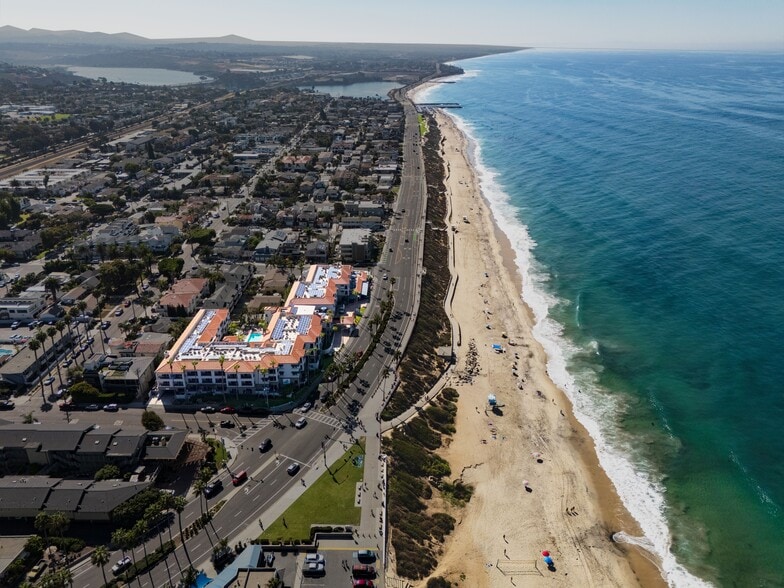 More Photos Of 3200 Carlsbad Blvd, Carlsbad Hotel For Sale