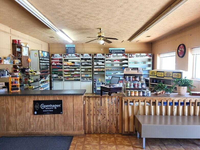 More Photos Of 8582 US Highway 29 N, Cusseta General Retail For Sale