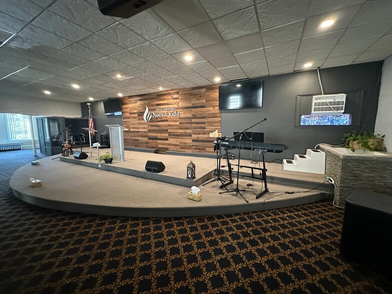 More Photos Of 2427 W National Ave, Milwaukee Religious Facility For Sale