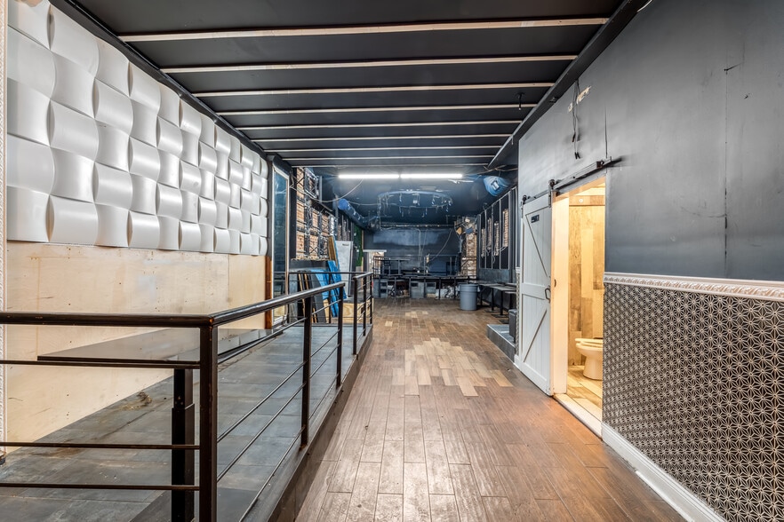 More Photos Of 646 Newark Ave, Jersey City Storefront Retail Residential For Lease