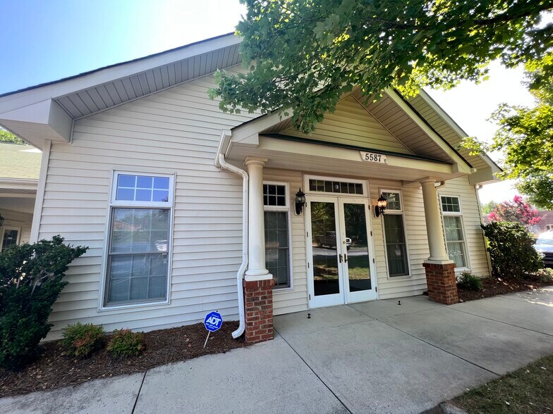 More Photos Of 5587 Garden Village Way, Greensboro Office For Lease