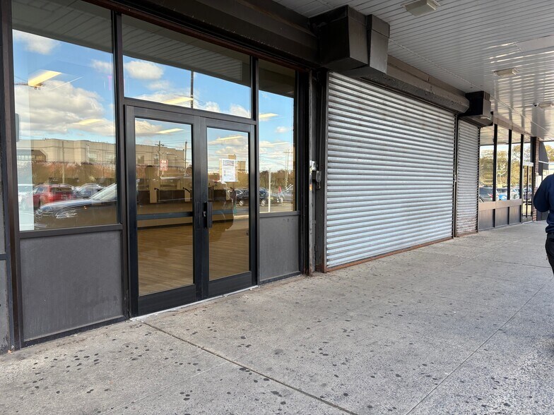 More Photos Of 11020 Flatlands Ave, Brooklyn Storefront For Lease