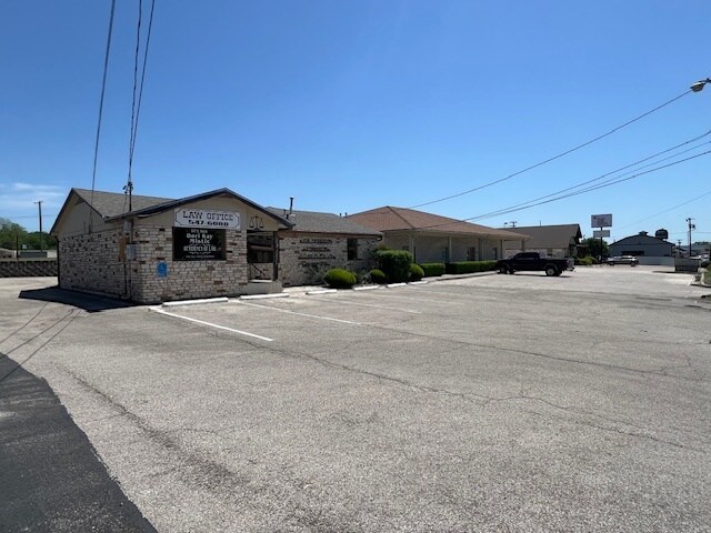 More Photos Of 907 S Main St, Copperas Cove Office For Sale