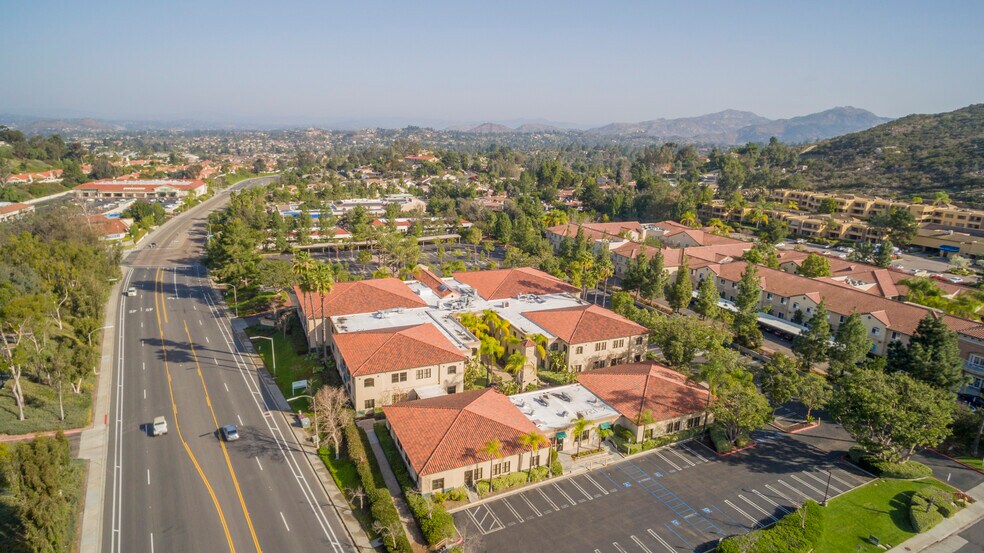 More Photos Of 15721-15725 Pomerado Rd, Poway Medical For Lease