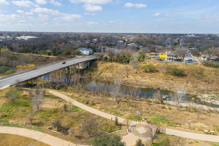 More Photos Of 333 E Theo Ave, San Antonio Land For Sale