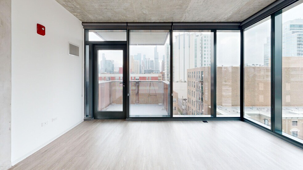 More Photos Of 1717 S Michigan Ave, Chicago Apartments For Lease