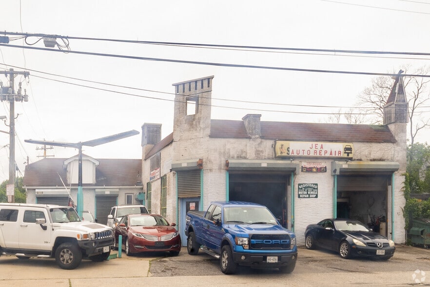 More Photos Of 223 Rockaway Tpke, Lawrence Service Station For Lease