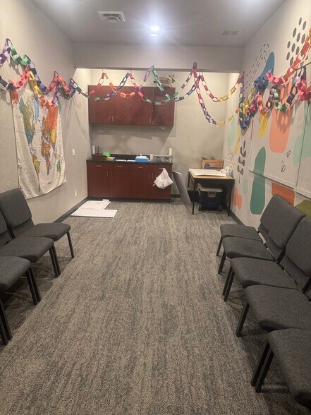 More Photos Of 170 English Landing Dr, Parkville Office For Lease