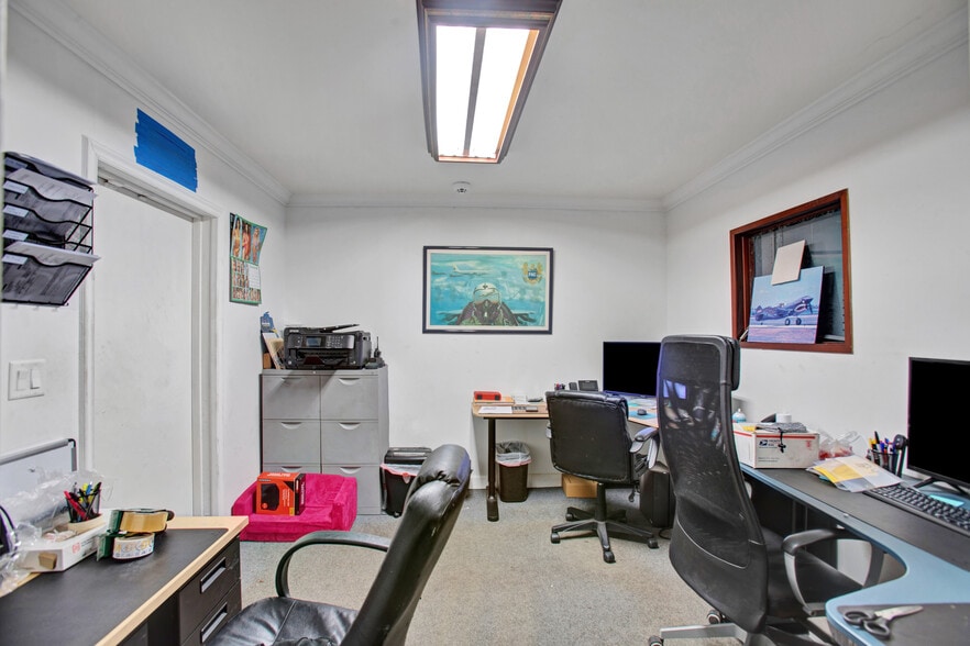More Photos Of 1901 SW 100th Ter, Miramar Warehouse For Lease