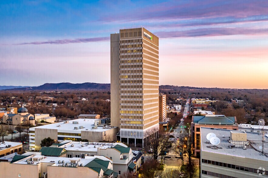 More Photos Of 301 N Main St, Greenville Office For Lease