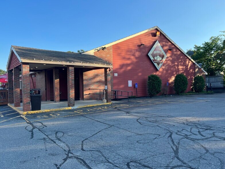 More Photos Of 480 Shrewsbury St, Worcester Restaurant For Lease