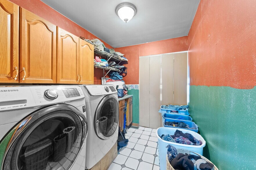 More Photos Of 29560 Reames Ln, Jonesburg Industrial For Sale