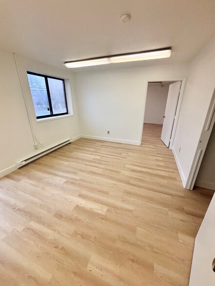 More Photos Of 5265-5272 Tractor Rd, Toledo Unknown For Lease