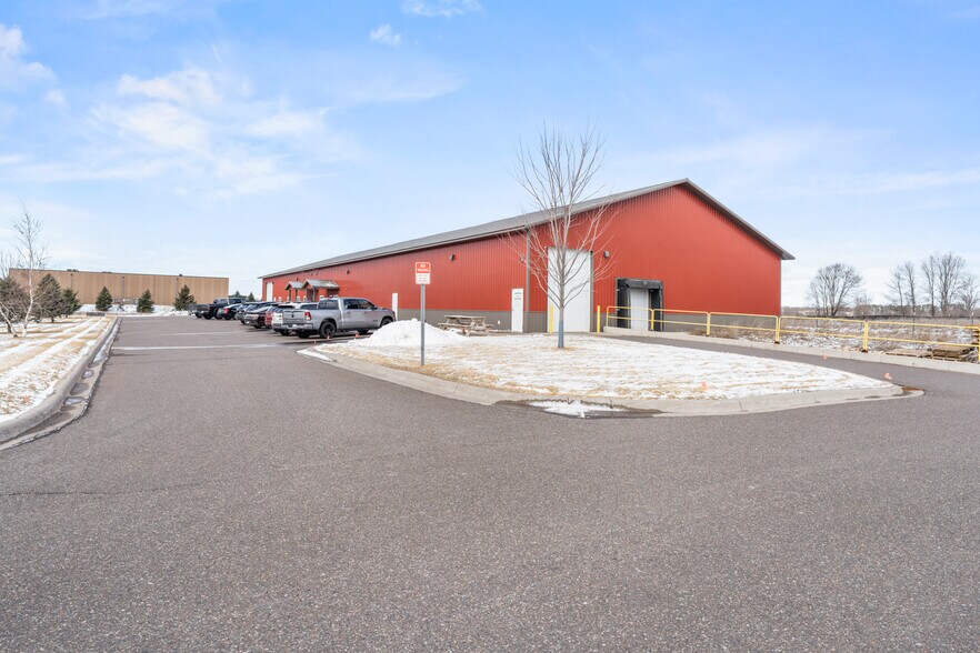 More Photos Of 6202 402nd St, North Branch Manufacturing For Sale