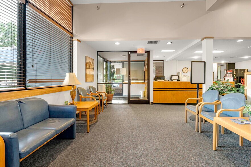 More Photos Of 1767 & 1781 Metromedical Dr, Fayetteville Medical For Sale