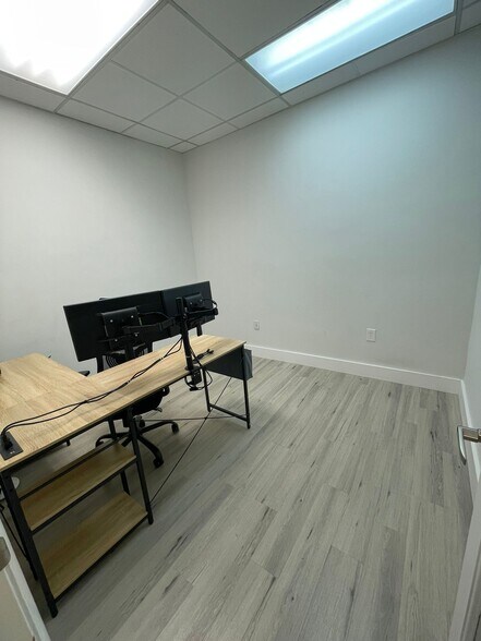 More Photos Of 2000 S Dixie Hwy, Miami Office Residential For Lease
